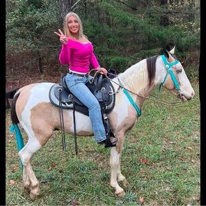 Meet your Posher, Cindy